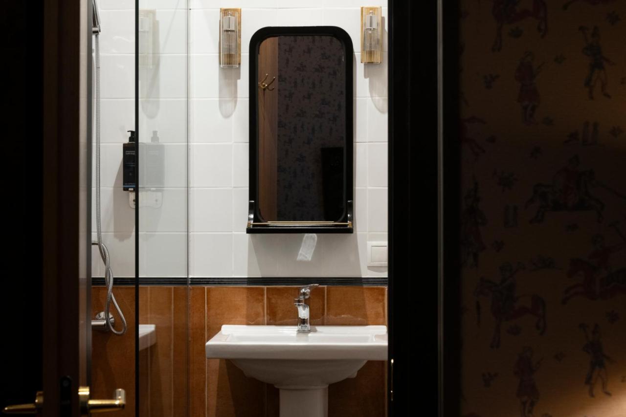 Communal Hotel クタイシ エクステリア 写真