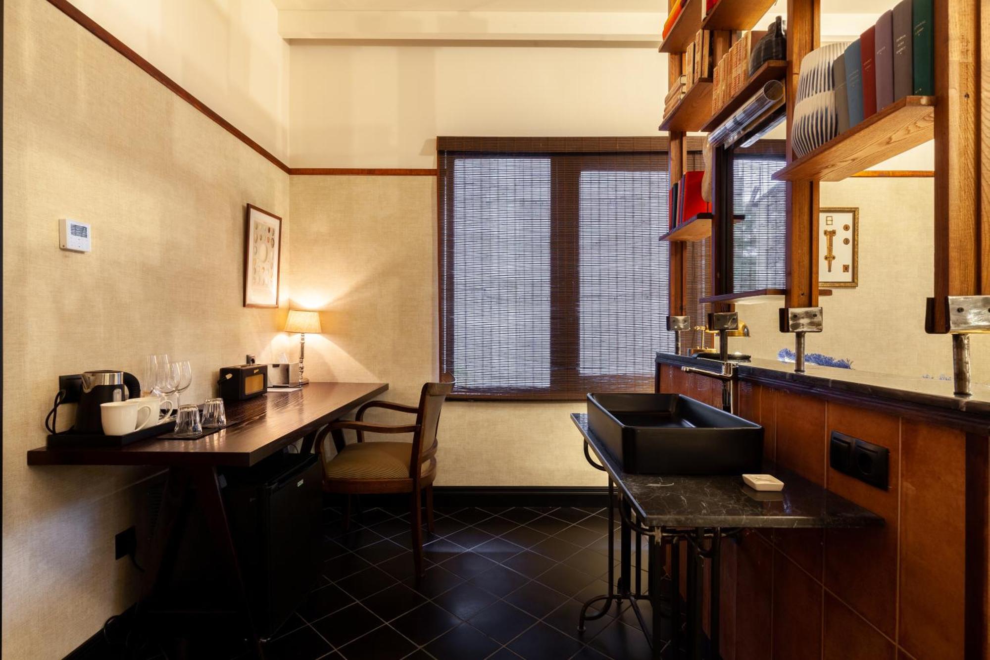 Communal Hotel クタイシ 部屋 写真